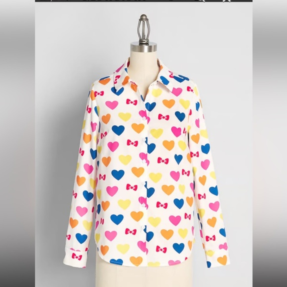 ModCloth x Hello Kitty Supercute Love Button-Up Top Medium NWT